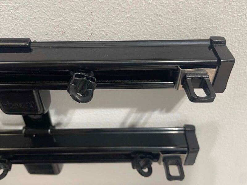 Szyna aluminiowa pojedyncza kompletna czarna ZS-300 Oczko - obrazek 12